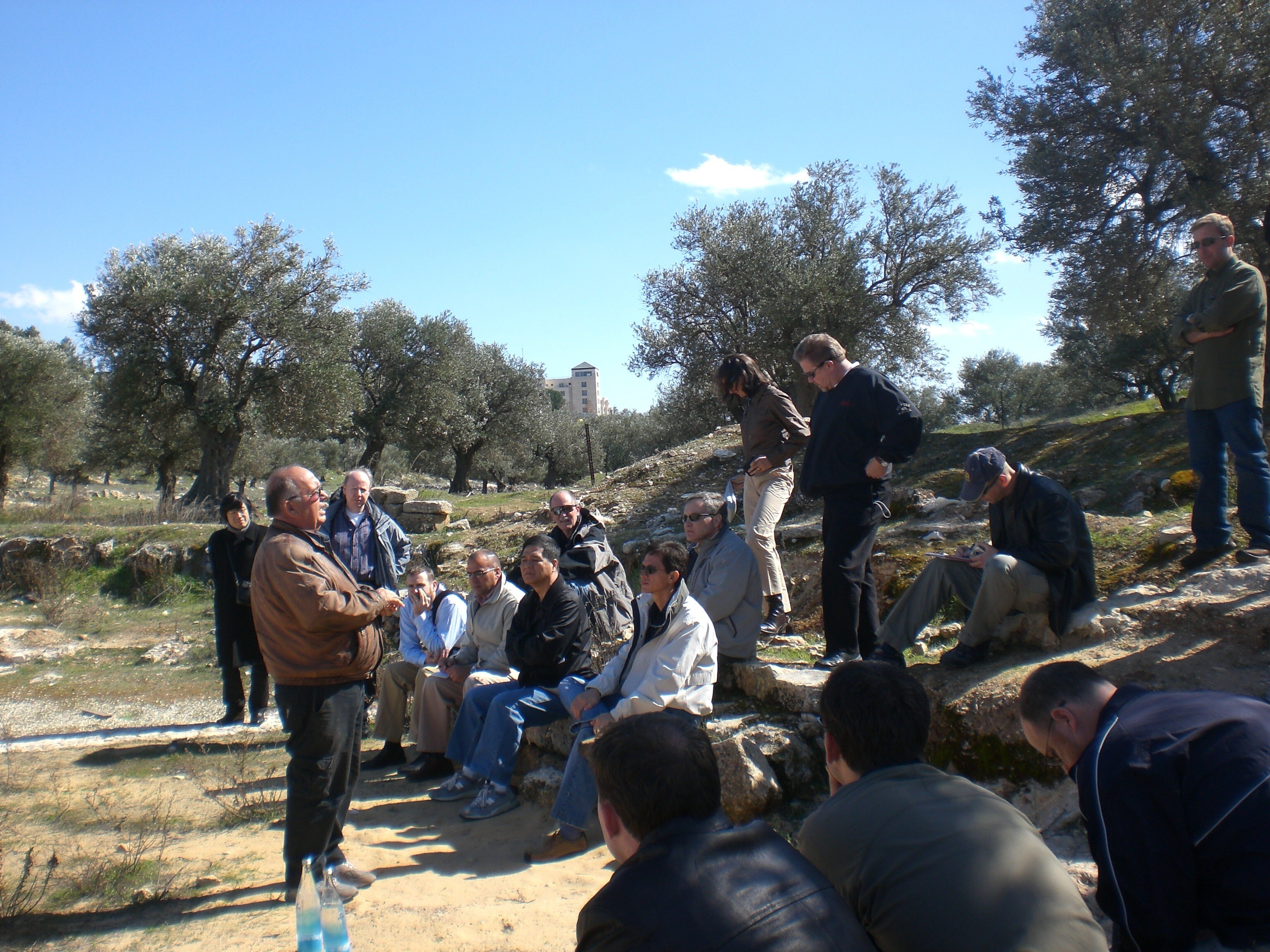Shalom Harari Shalom Harari